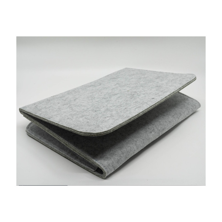 Storage bag, laptop bag in felt material for bedroom.