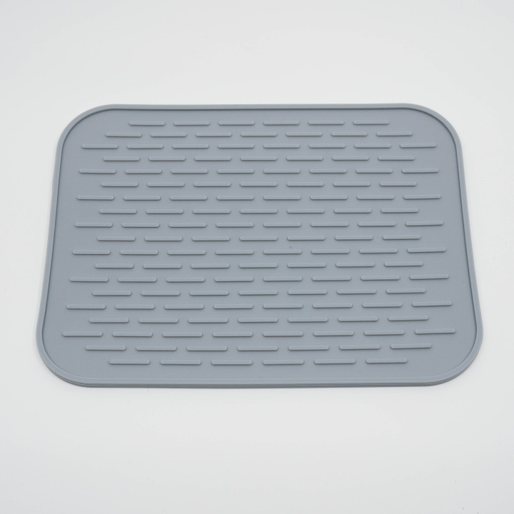 Rubber mat for kitchen desk