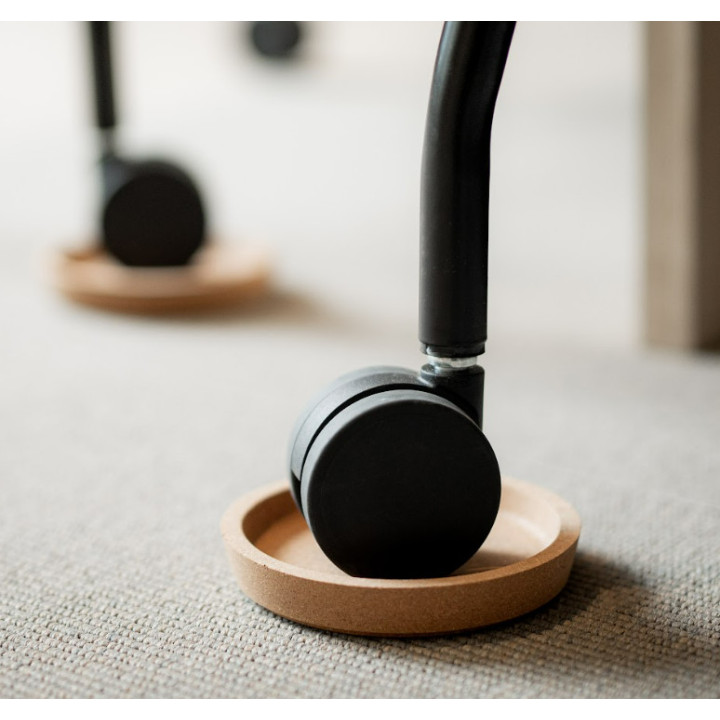 Coasters in cork, save your table from burn marks