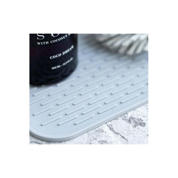 Gummimåtte til køkkenbordet