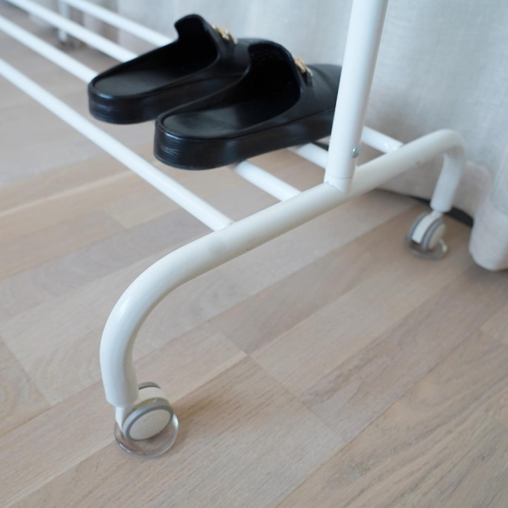 Gulvbeskytter i plast med gli